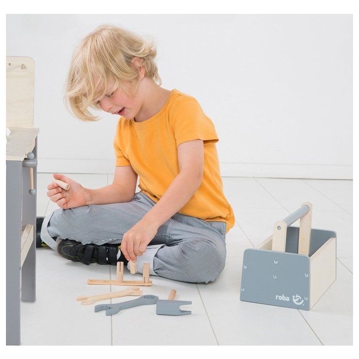 Grand établi en bois pour enfant - ROBA - Avec Kit d'outils - Grand plan de travail - Étagere Grand établi en bois pour enfant - ROBA - Avec Kit d'outils - Grand plan de travail - Étagere