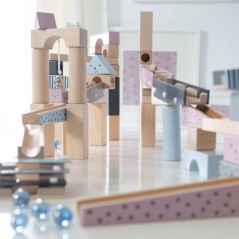 Circuit a billes en bois - ROBA - 20 billes en verre - 80 briques de c