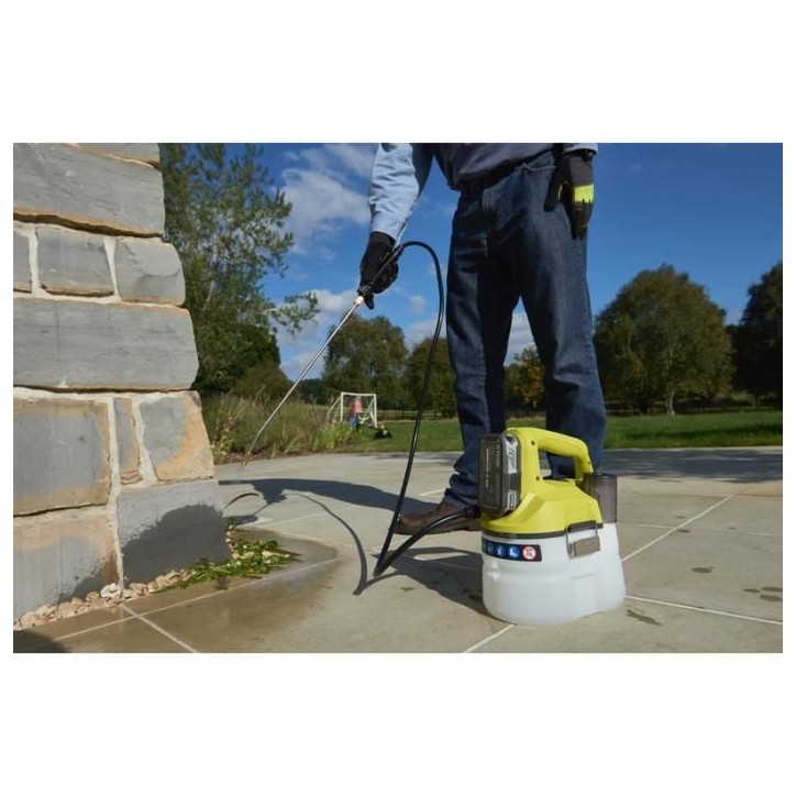 RYOBI - Pulvérisateur 18V ONE+ - 3,1 bars - débit 0,5 l/min - réservoir 3,5 L - vendu sans batterie ni chargeur - OWS1880 RYOBI - Pulvérisateur 18V ONE+ - 3,1 bars - débit 0,5 l/min - réservoir 3,5 L - vendu sans batterie ni chargeur - OWS1880