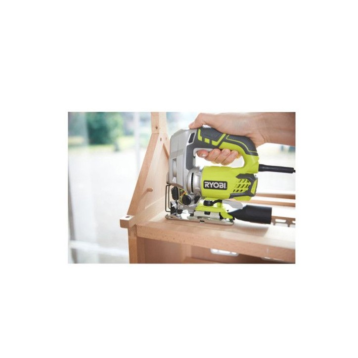 RYOBI - Scie sauteuse 600 W - 500-3 100 cp/min - 85 mm bois + coffret, buse d'aspiration, 5 lames & clé hexagonale - RJS850-KA5 RYOBI - Scie sauteuse 600 W - 500-3 100 cp/min - 85 mm bois + coffret, buse d'aspiration, 5 lames & clé hexagonale - RJS850-KA5