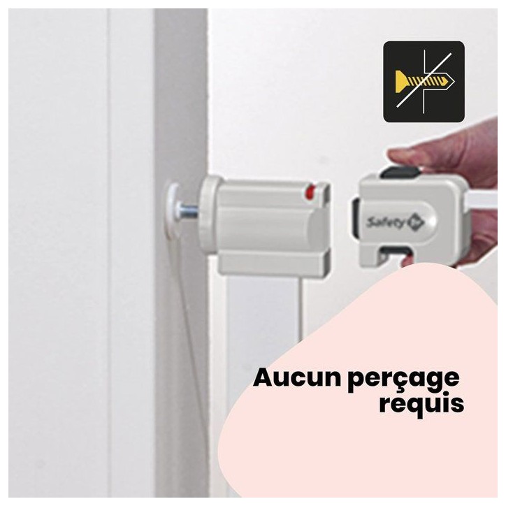 Barriere de sécurité enfant Easy Close Extra Tall - SAFETY 1ST - Métal - Blanc - Réglable de 73 a 80 cm Barriere de sécurité enfant Easy Close Extra Tall - SAFETY 1ST - Métal - Blanc - Réglable de 73 a 80 cm