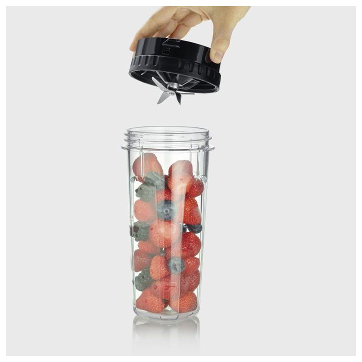 Blender 2-en-1 - SEVERIN - SM3724 Mix & Go - Récipient en verre 1,5 L - Gourde robuste + Accessoire Moulin fruits secs - Noir Blender 2-en-1 - SEVERIN - SM3724 Mix & Go - Récipient en verre 1,5 L - Gourde robuste + Accessoire Moulin fruits secs - Noir
