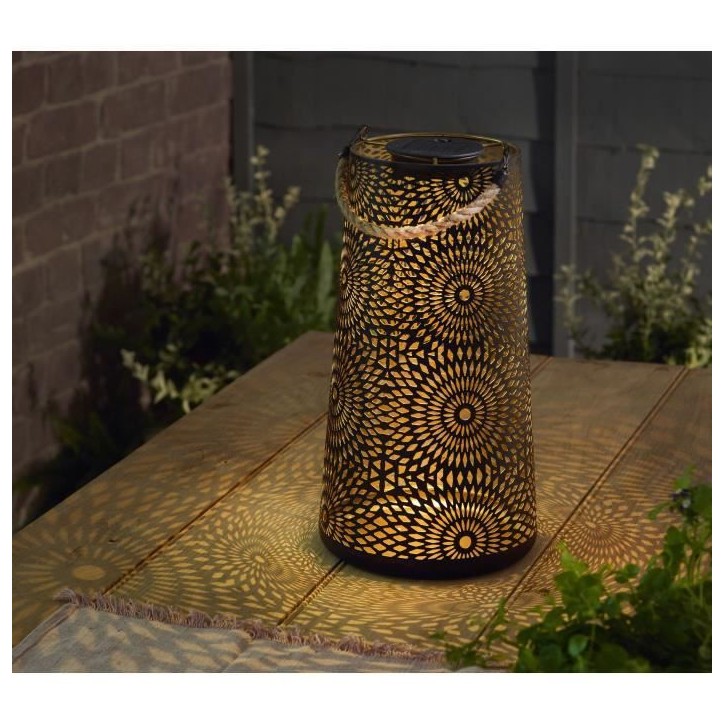 Lanterne Solaire - SMART GARDEN - Muscat XL - 5 lumens - LED blanc froid - Métal - 36.5 x 21.5 x 21.5 cm Lanterne Solaire - SMART GARDEN - Muscat XL - 5 lumens - LED blanc froid - Métal - 36.5 x 21.5 x 21.5 cm