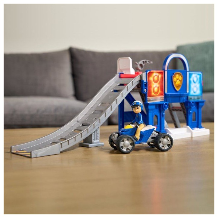 Playset lift & repair - Search & Rescue - La Pat'Patrouille Playset lift & repair - Search & Rescue - La Pat'Patrouille