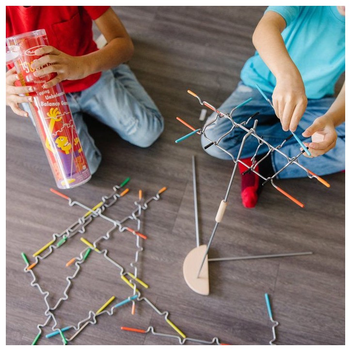 Suspend - a partir de 8 ans - 1 a 4 joueurs - Spin Master Suspend - a partir de 8 ans - 1 a 4 joueurs - Spin Master