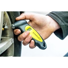 STANLEY - Testeur de Pression de Pneus Digital - STHT80874-0 - Précis