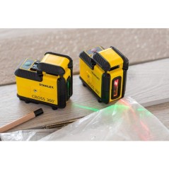 Kit Niveau Laser 360° + Trépied - STANLEY - STHT77640-1 - piles - rouge