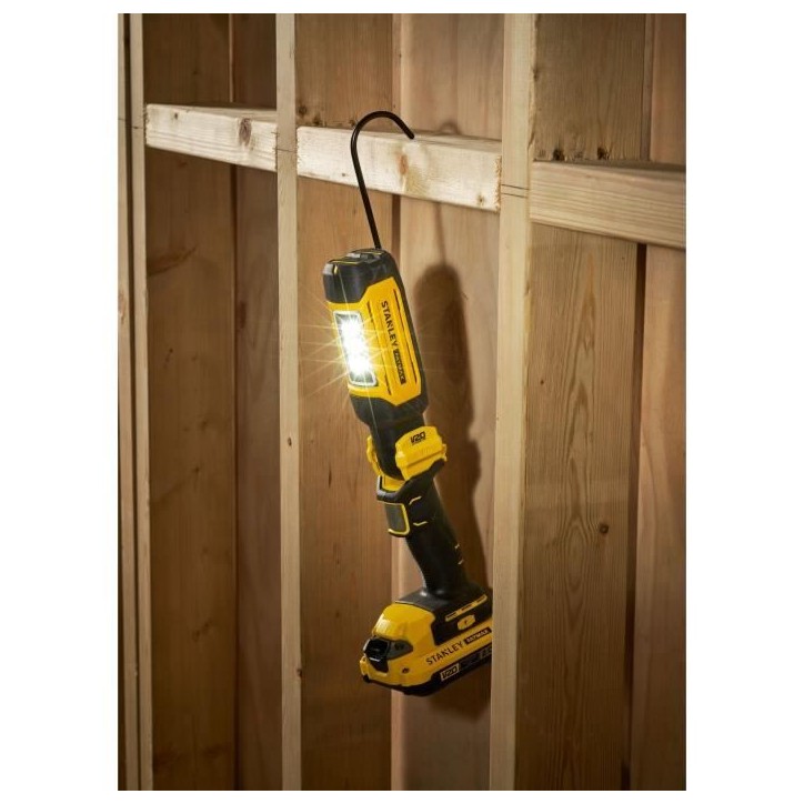 Lampe torche - 18V - STANLEY FATMAX - SFMCL050B-XJ - 3 LED - 700 lumens - Tete pivotante - Sans batterie Lampe torche - 18V - STANLEY FATMAX - SFMCL050B-XJ - 3 LED - 700 lumens - Tete pivotante - Sans batterie