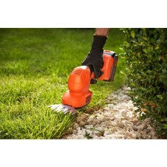 Sculpte-haies et cisaille a gazon sans fil - BLACK&DECKER - BCSS18B-XJ