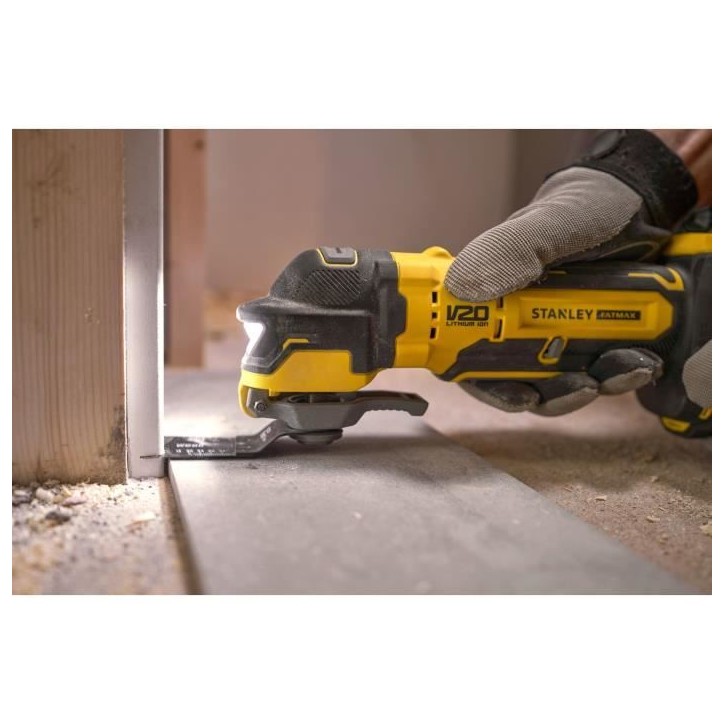 Outil oscillatoire multifonction sans fil - STANLEY FATMAX - SFMCE510B-XJ - Brushless - 18V - découpe, ponçage - sans batterie Outil oscillatoire multifonction sans fil - STANLEY FATMAX - SFMCE510B-XJ - Brushless - 18V - découpe, ponçage - sans batterie