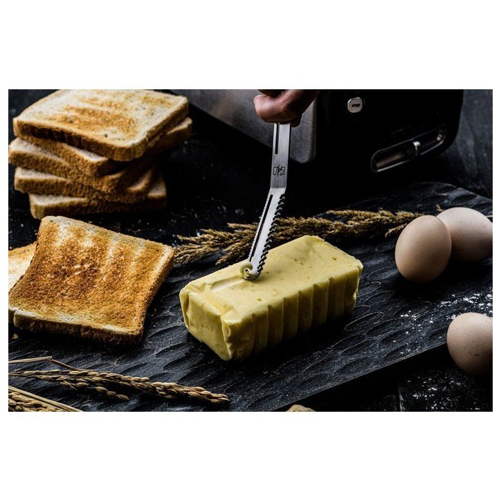 Coffret couteaux a fromages et beurre - STYLE DE VIE - Acier inoxydable - 6 pieces - Argent Coffret couteaux a fromages et beurre - STYLE DE VIE - Acier inoxydable - 6 pieces - Argent