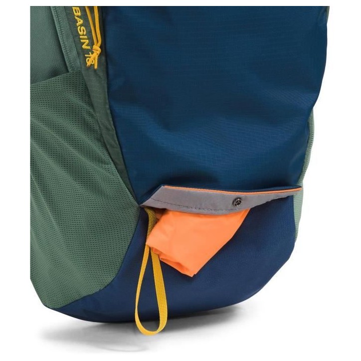 Sac a dos - THE NORTH FACE - BASIN - 18 L - Green / Dr Navy Sac a dos - THE NORTH FACE - BASIN - 18 L - Green / Dr Navy