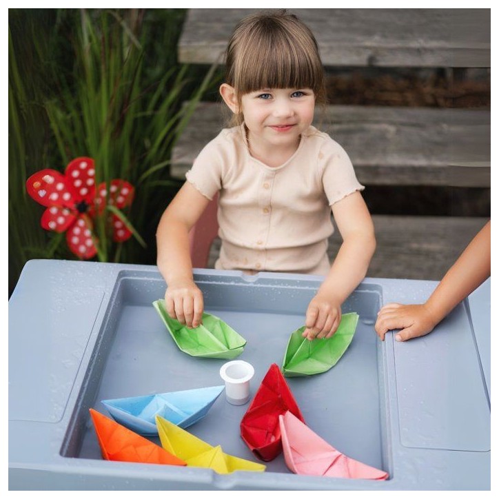 Table d'activités multifonction - THERMOBABY - MULTIPLAY - Avec 2 chaises - Gris / Bleu Table d'activités multifonction - THERMOBABY - MULTIPLAY - Avec 2 chaises - Gris / Bleu