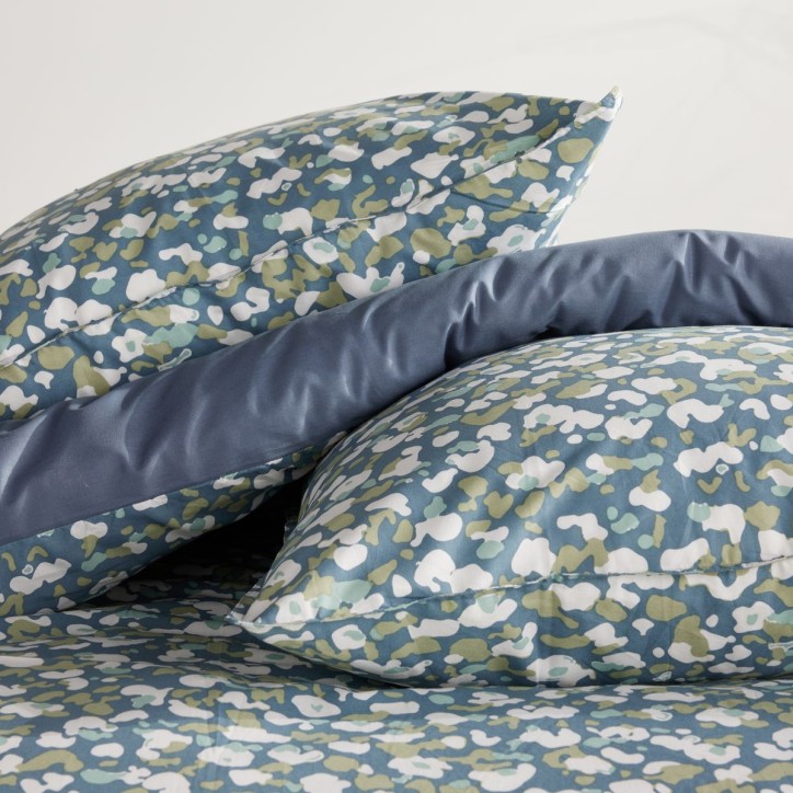 Parure de lit - TODAY - Sunshine - 2 personnes - 220 x 240 cm - Coton imprimé floral bleu Parure de lit - TODAY - Sunshine - 2 personnes - 220 x 240 cm - Coton imprimé floral bleu