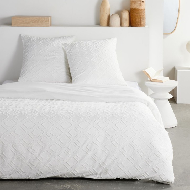 Parure de lit - TODAY - Essential - 2 personnes - 220 x 240 cm - Effet tufté losange blanc