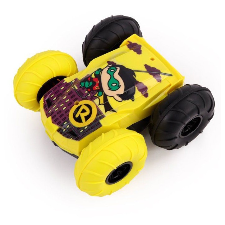 Flip Batman vs Robin RC télécommandée - TURBO CHALLENGE - 096644 - Double face - Cascades - Licence DC - Des 3 ans Flip Batman vs Robin RC télécommandée - TURBO CHALLENGE - 096644 - Double face - Cascades - Licence DC - Des 3 ans