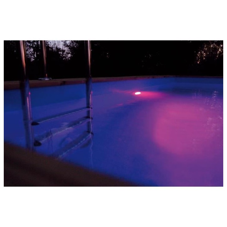 Spot LED blanc et couleur UBBINK pour piscines - livré avec transfo et télécommande Spot LED blanc et couleur UBBINK pour piscines - livré avec transfo et télécommande