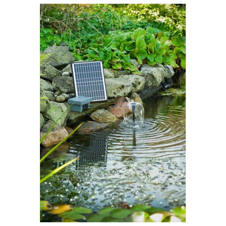 Pompe fontaine - UBBINK - SolarMax 600 Accu Power Control - Débit 700 l/h - Fonctionnement jour/nuit Pompe fontaine - UBBINK - SolarMax 600 Accu Power Control - Débit 700 l/h - Fonctionnement jour/nuit