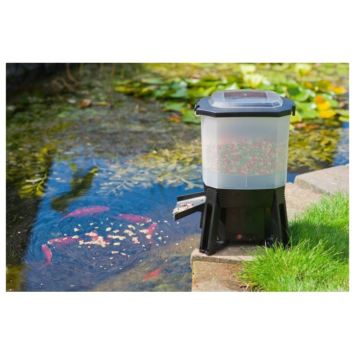 Distributeur automatique de nourriture pour poissons - UBBINK - Solaire - Réservoir 6 L - 1 a 6 nourrissages/jour - Portée 1 a Distributeur automatique de nourriture pour poissons - UBBINK - Solaire - Réservoir 6 L - 1 a 6 nourrissages/jour - Portée 1 a