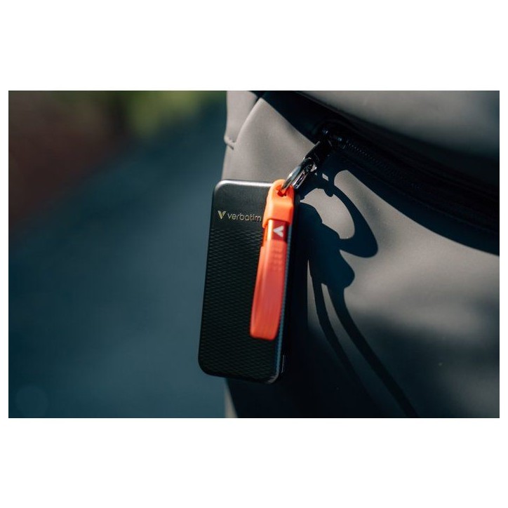 Disque SSD externe - VERBATIM - Pocket - 2 To - Noir / Rouge Disque SSD externe - VERBATIM - Pocket - 2 To - Noir / Rouge