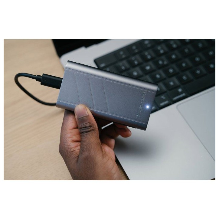 Disque SSD externe - VERBATIM - TurboMetal - 4 To - Gris Disque SSD externe - VERBATIM - TurboMetal - 4 To - Gris