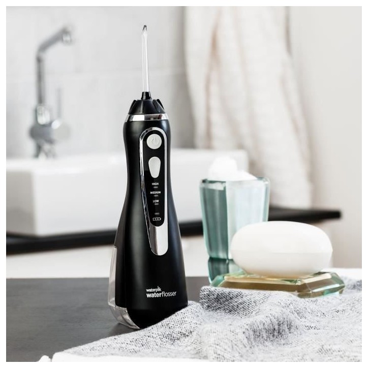Jet Dentaire - WATERPIK - WP-582 Advanced - Sans Fil - Rechargeable - 3 Niveaux de pression - 4 Embouts Jet Dentaire - WATERPIK - WP-582 Advanced - Sans Fil - Rechargeable - 3 Niveaux de pression - 4 Embouts