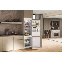 Réfrigérateur combiné - WHIRLPOOL - Intégrable - 268 L - 6e sens -