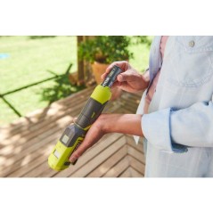 RYOBI Gonfleur 4V USB Lithium pneus vélo ballons - batterie 2Ah + cha