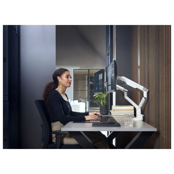 Support moniteur - ONE FOR ALL - Dynamic - Vesa 100 - Double Bras - 13 a 35'' - Blanc Support moniteur - ONE FOR ALL - Dynamic - Vesa 100 - Double Bras - 13 a 35'' - Blanc