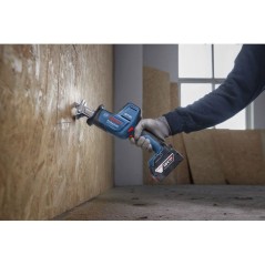 Scie sabre sans fil BOSCH PROFESSIONAL - GSA 18V-24 - 18V - 230 mm - A