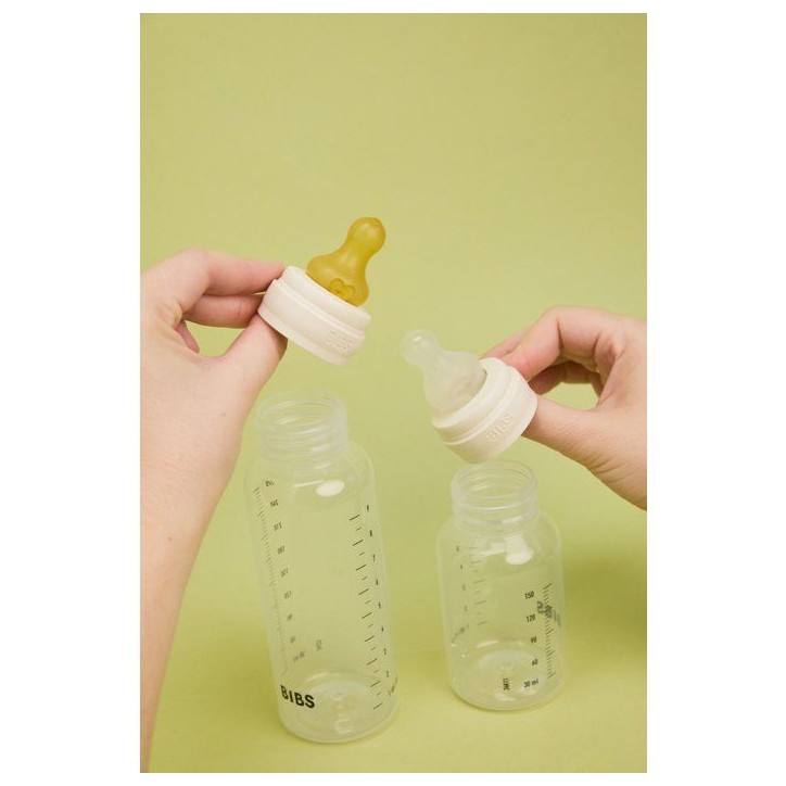Biberon bébé - BIBS - Embout rond - Silicone - 270 ml - Débit moyen - Ivory - Pack de 4 Biberon bébé - BIBS - Embout rond - Silicone - 270 ml - Débit moyen - Ivory - Pack de 4