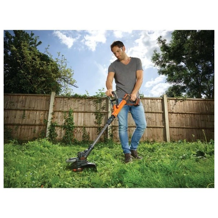 Coupe-bordure électrique BLACK+DECKER - STC1840EPC-QW - 18V - 30 cm - Avec batterie 18V - tete pivotante - tube télescopique