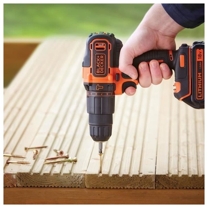 Perceuse a percussion sans fil - 18V - BLACK+DECKER - BDCHD18S32-QW - batterie + chargeur + coffret de 32 accessoires