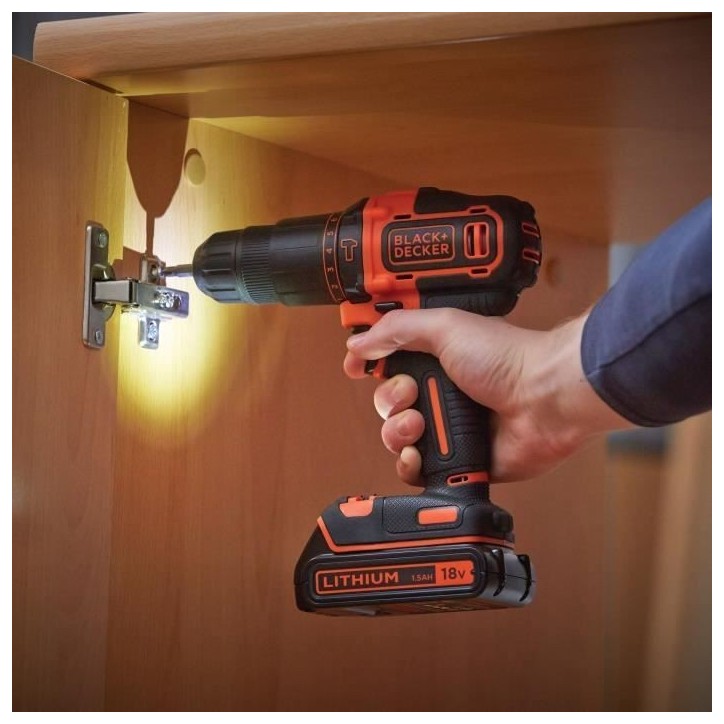 Perceuse a percussion sans fil - 18V - BLACK+DECKER - BDCHD18S32-QW - batterie + chargeur + coffret de 32 accessoires