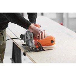 Scie circulaire filaire - BLACK+DECKER - CS1250L-QS - 1250W - profonde
