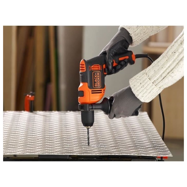 Perceuse a percussion filaire - 710W - BLACK+DECKER - BEH710-QS - avec 4 forets de perçage