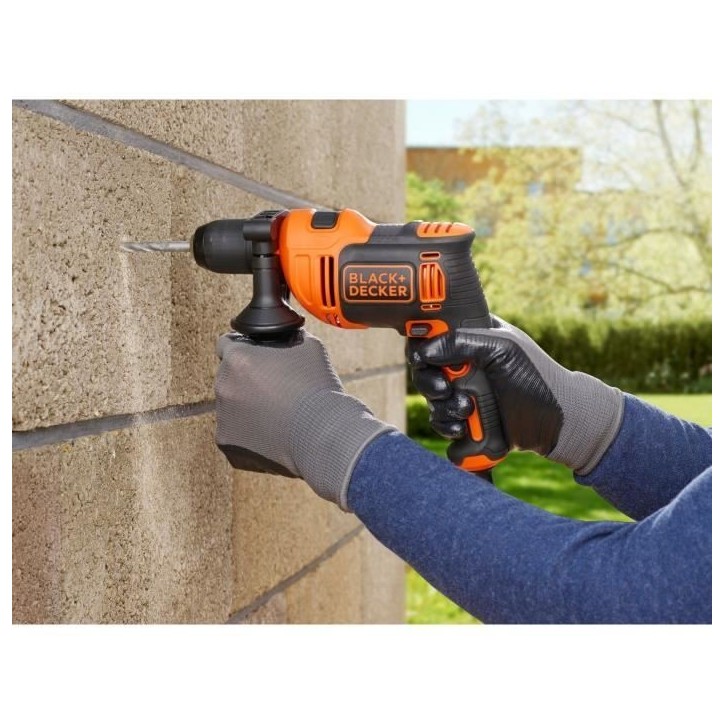 Perceuse a percussion filaire - 710W - BLACK+DECKER - BEH710-QS - avec 4 forets de perçage