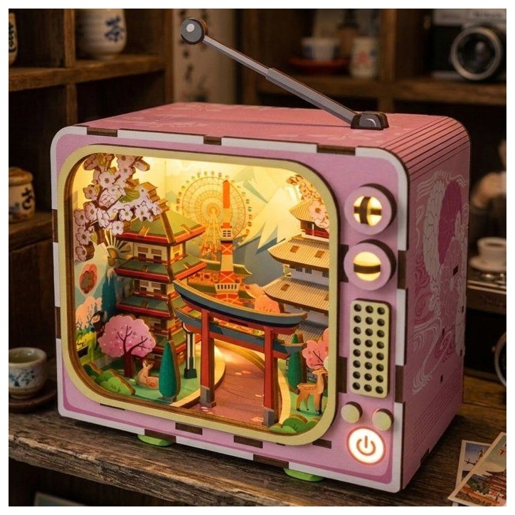 Book Nook - Kit DIY a construire Maquette 3D Serre Livre - TV Fuji - 12,5 x 8 x 13 cm Book Nook - Kit DIY a construire Maquette 3D Serre Livre - TV Fuji - 12,5 x 8 x 13 cm