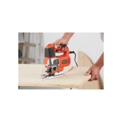 Scie sauteuse filaire BLACK + DECKER BES610K - 650W - 3100 trs/min - F
