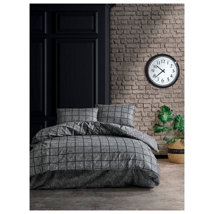 Parure de lit - 1 housse de couette 240 x 220 cm + 2 taies d'oreiller 60 x 60 cm - 100% coton renforcé - Noir Parure de lit - 1 housse de couette 240 x 220 cm + 2 taies d'oreiller 60 x 60 cm - 100% coton renforcé - Noir