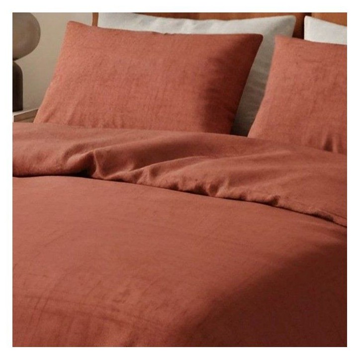 Parure de lit King Size - 1 housse de couette 240 x 220 cm + 2 taies d'oreiller 60 x 60 cm - 100% coton renforcé - Rouge brique Parure de lit King Size - 1 housse de couette 240 x 220 cm + 2 taies d'oreiller 60 x 60 cm - 100% coton renforcé - Rouge brique