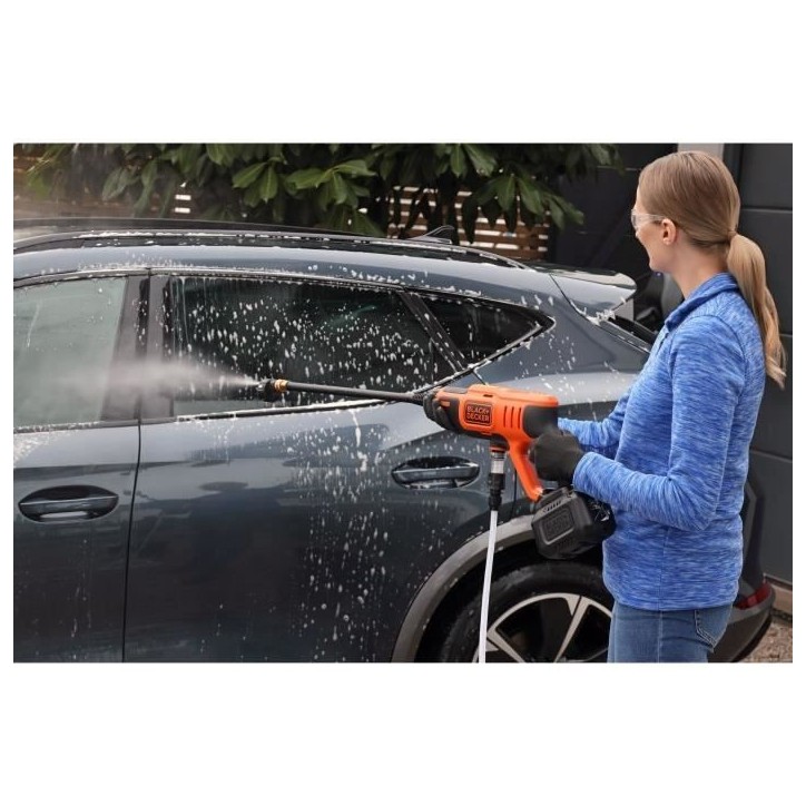 Nettoyeur haute pression sans fil + batterie 2Ah + chargeur - BLACK+DECKER - BCPC18D1-QW - 24 bars - 18V Nettoyeur haute pression sans fil + batterie 2Ah + chargeur - BLACK+DECKER - BCPC18D1-QW - 24 bars - 18V