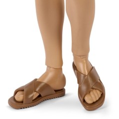 Poupée - BARBIE - Ken Basics JJX29 - Tenue short - Socle inclus - Style casual