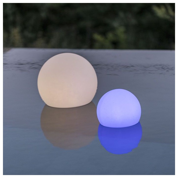 Boule lumineuse flottante - LUMISKY - BOBBY C40 - LED multicolore dimmable - Télécommande - Recharge induction - Ø40 cm