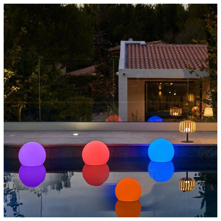 Boule lumineuse flottante - LUMISKY - BOBBY C40 - LED multicolore dimmable - Télécommande - Recharge induction - Ø40 cm
