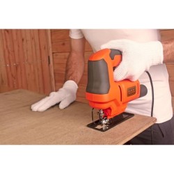 Scie sauteuse filaire - BLACK+DECKER - BES603-QS - 400W - course de 18