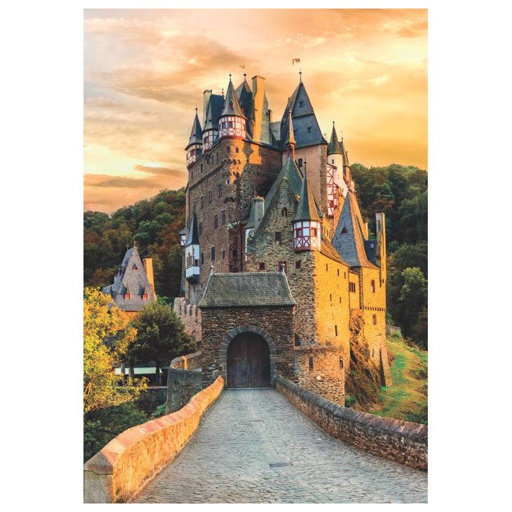 CLEMENTONI - Compact 1000 pieces - Golden Hour at Eltz Castle CLEMENTONI - Compact 1000 pieces - Golden Hour at Eltz Castle