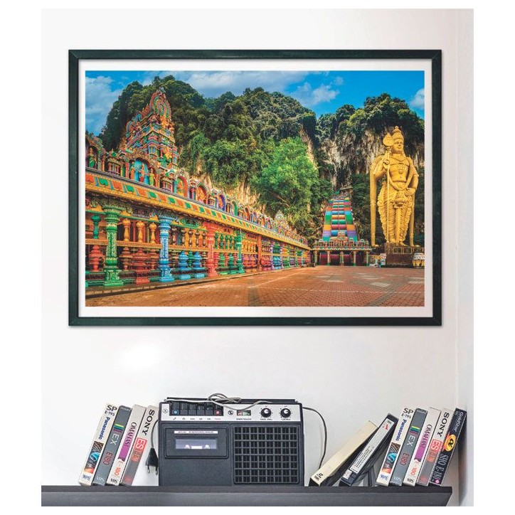 CLEMENTONI - Compact 1000 pieces - Painted Batu Caves CLEMENTONI - Compact 1000 pieces - Painted Batu Caves