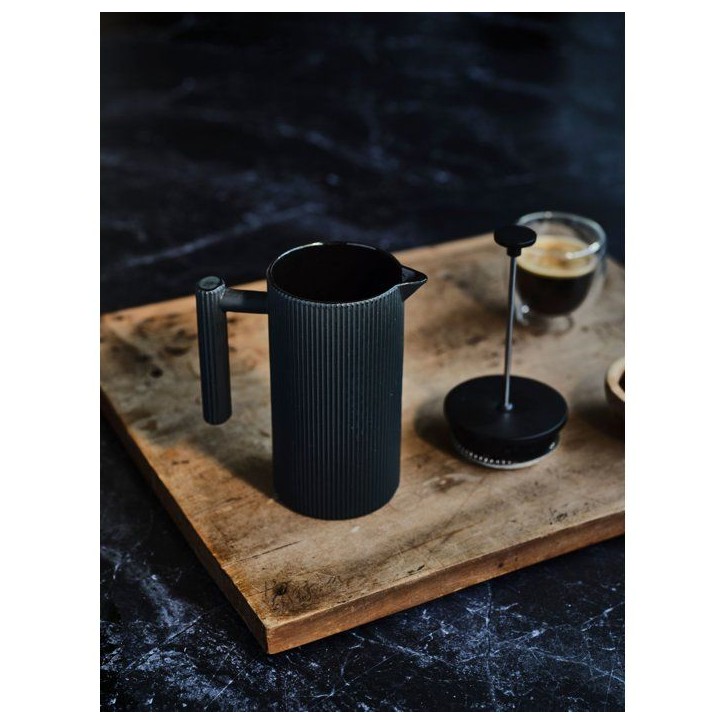Cafetiere a piston - COSY & TRENDY - Fonte gris foncé - Filtration manuelle - 9x20 cm Cafetiere a piston - COSY & TRENDY - Fonte gris foncé - Filtration manuelle - 9x20 cm