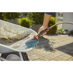 Brosse de lavage main - GARDENA - Taille M - Poils durs - Garantie 5 a